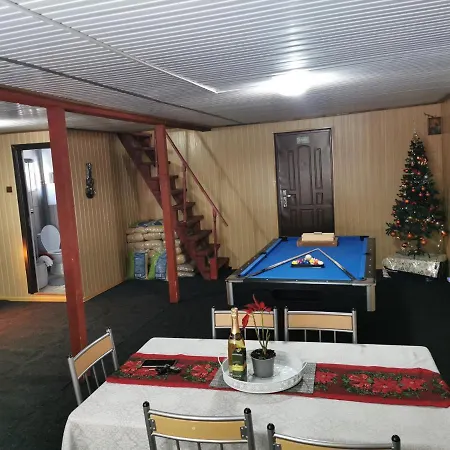 Lodge Lucia