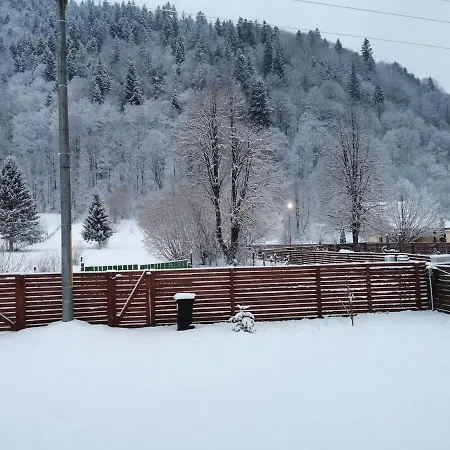 Lucia Lodge
